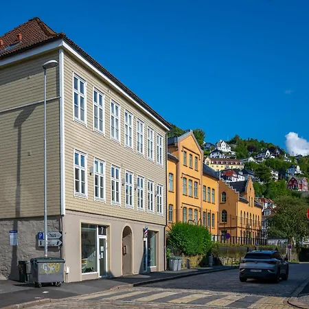 100m From Bryggen - Cozy Берген